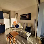 Apartment Avec Piscine A - Fr-1-338-414