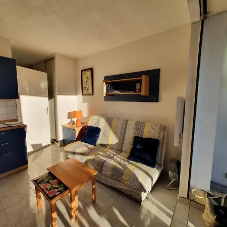 Apartment Avec Piscine A - Fr-1-338-414