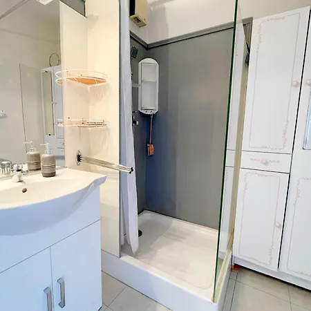 Avec Piscine A - Fr-1-338-414 *